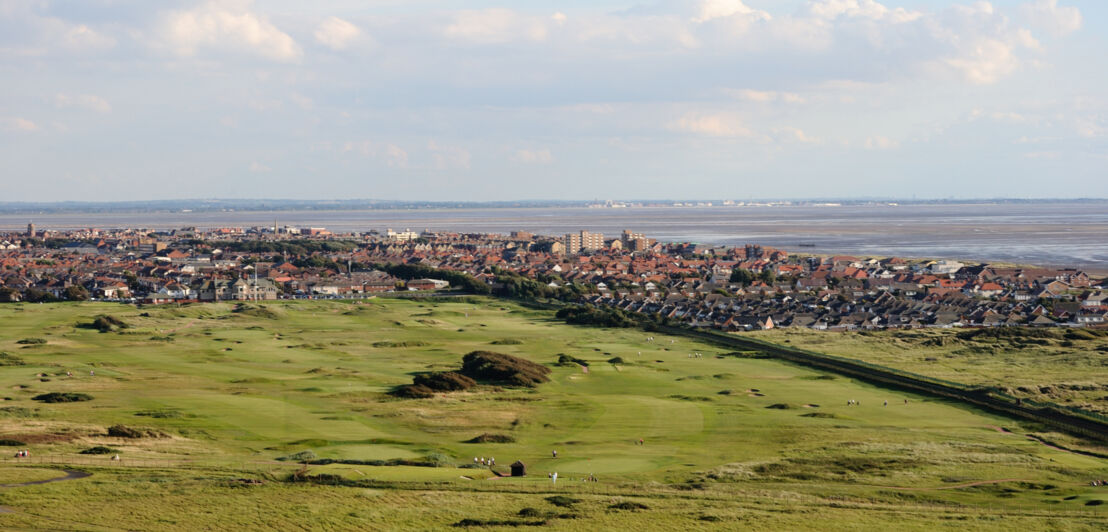 Die Silhouette der Seebad-Ortschaft Lytham St. Annes