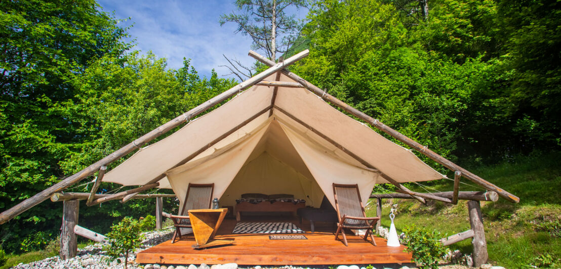 Glamping Zelt Exterieur in Slowenien.