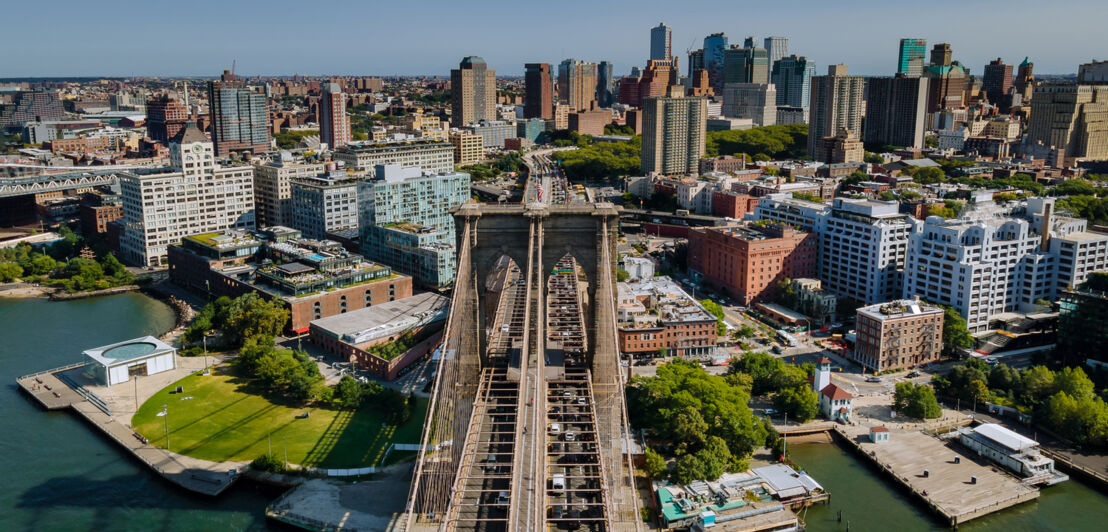 Luftaufnahme von der Brooklyn Bridge