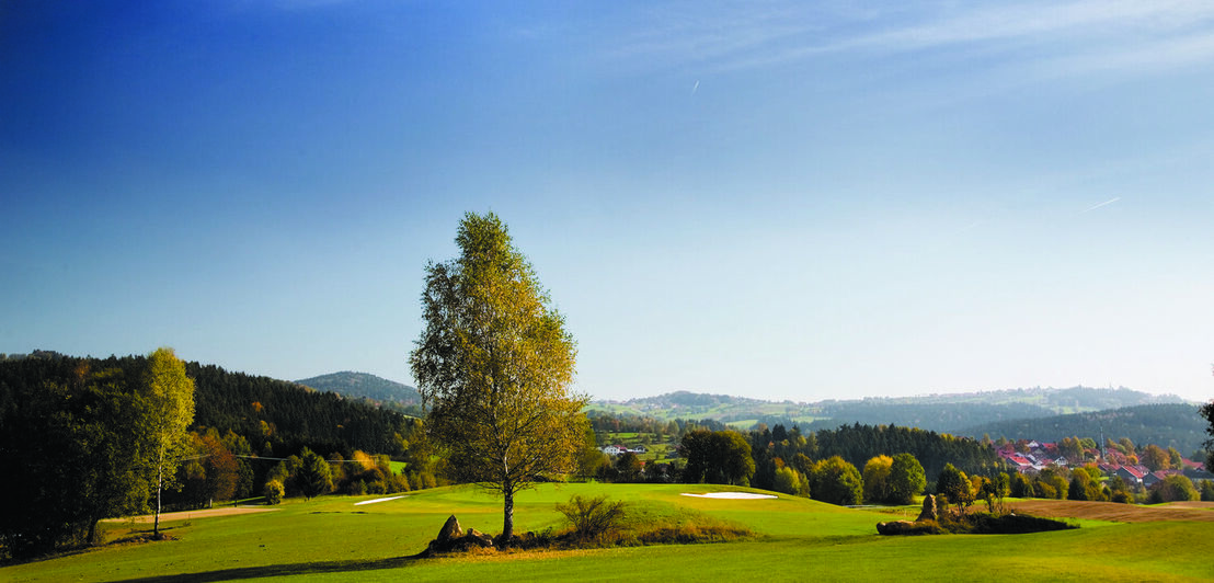 Ein Golfplatz in Bayern.