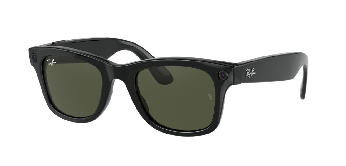 Produktbild einer schwarzen Ray-Ban Stories Wayfarer Shiny Black Sonnenbrille