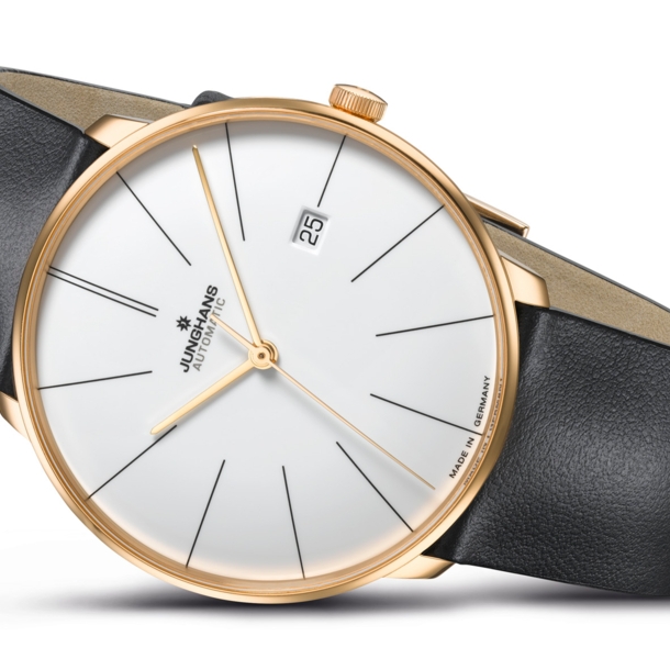 Produktaufnahme der jüngsten Meister fein Automatic Uhr von Junghans