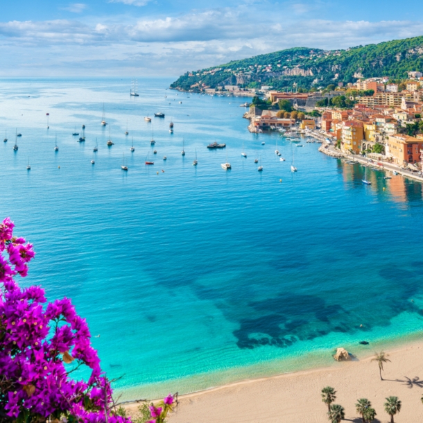 Ein Blick von oben auf die französische Riviera