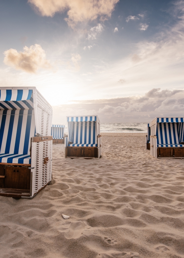 Strandkörbe am Strand auf Sylt