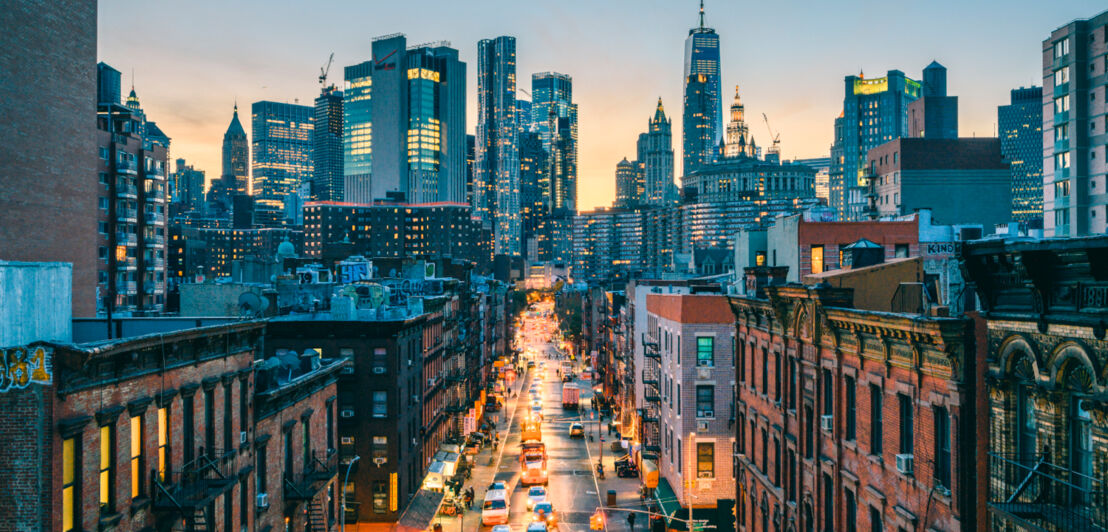 Lower Manhattan, Stadtansicht bei Dämmerung