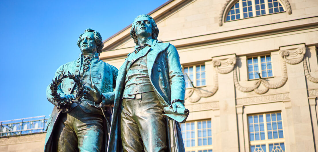 Das Goethe-Schiller-Denkmal in Weimar