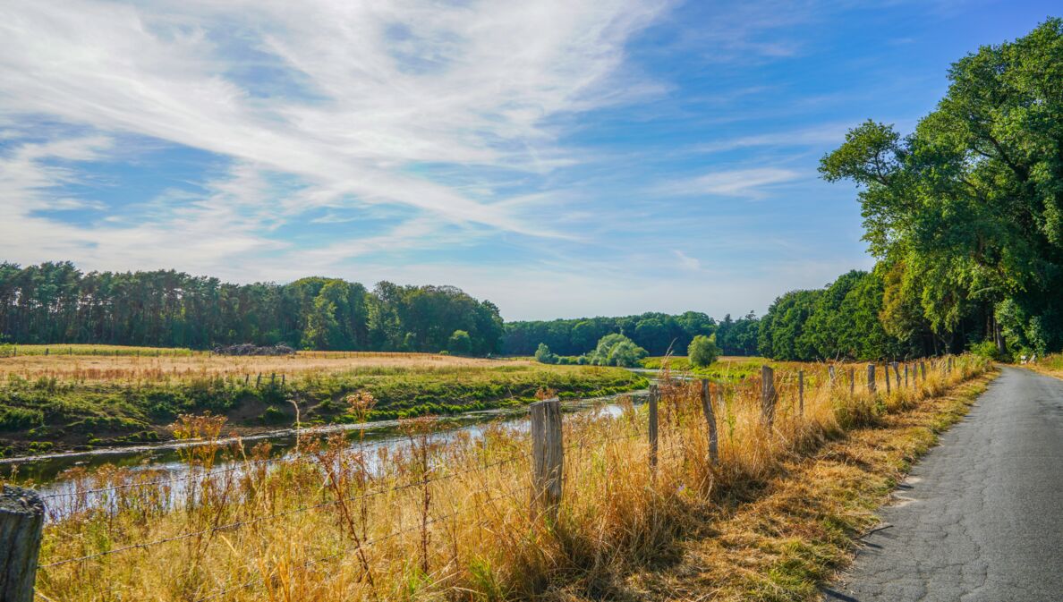 Blick auf die Ems in Ostfriesland