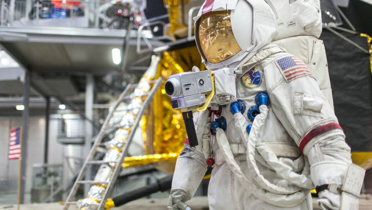 Ein Replikat eines Astronauten der Apollo 11-Mission im Technik Museum Speyer.