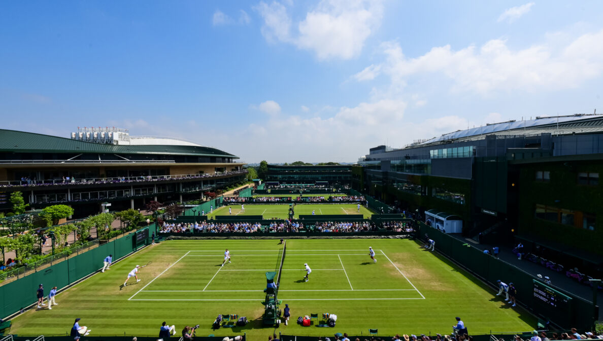 Blick über die Tennisplätze in Wimbledon