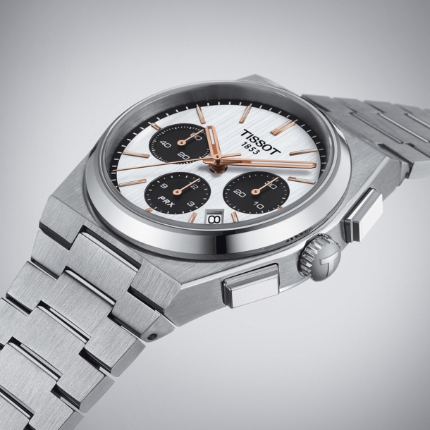 Der PRX Chronograph Valjoux veredelt dein Handgelenk.