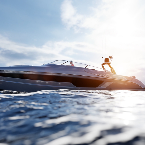 Speedboot auf dem Meer an einem sonnigen Tag