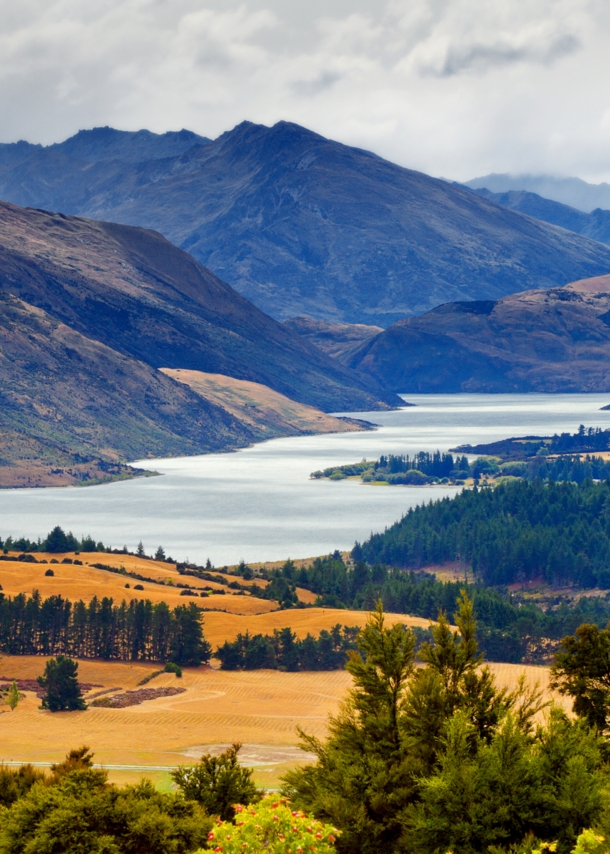 Luftaufnahme vom Lake Wanaka in Neuseeland